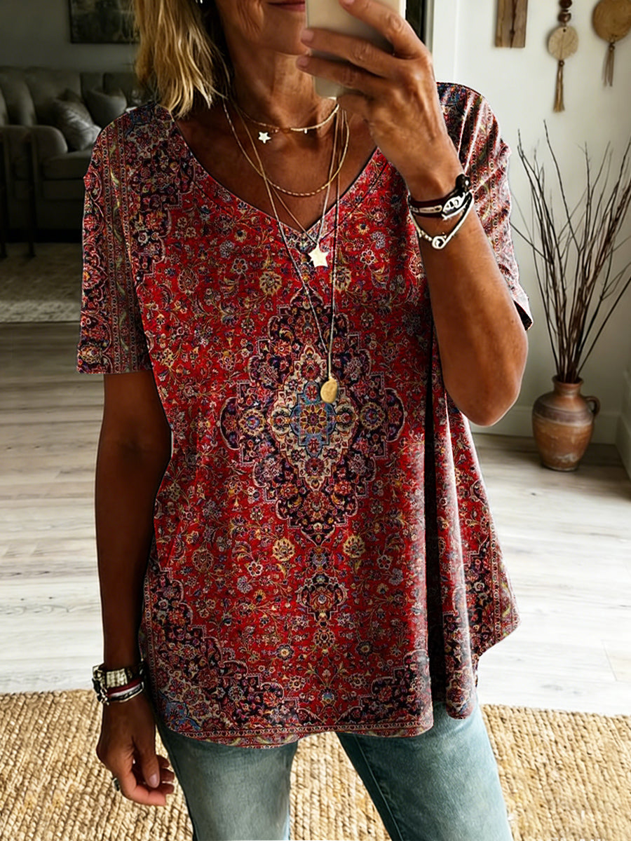 Ethnicity Totem Red Geometry Women's V-neck Print Casual T-shirt