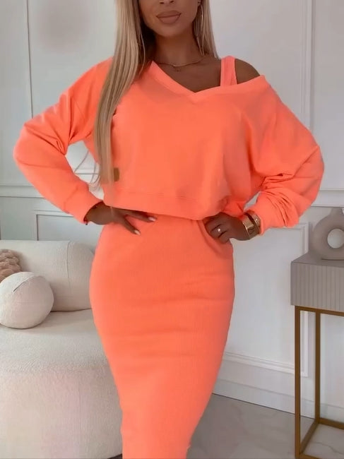 💥Women's 2-Piece Set Sleeveless Dress & Loose V-Neck Pullover