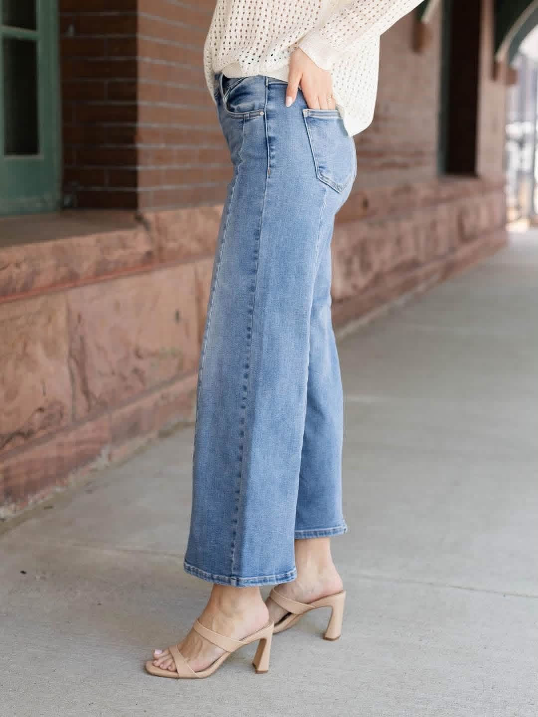 RISEN Crop Wide Leg Jean