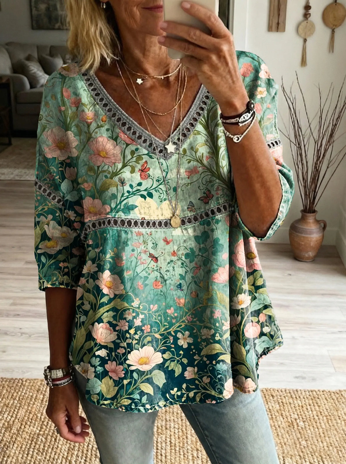 Women's Gradient Floral Art Print Casual V-neck Tie-front Top