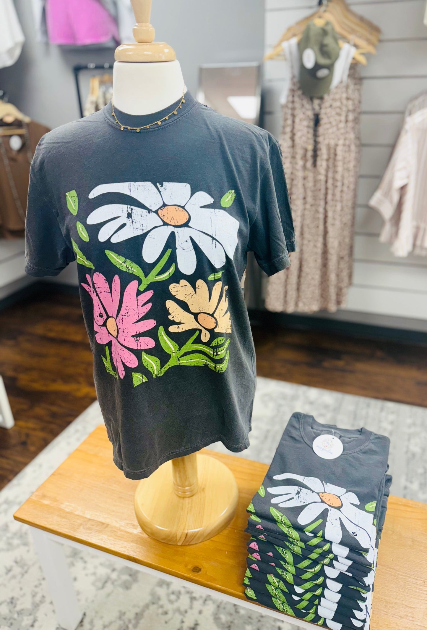 Comfort Colors Triple Floral Daisy Tee