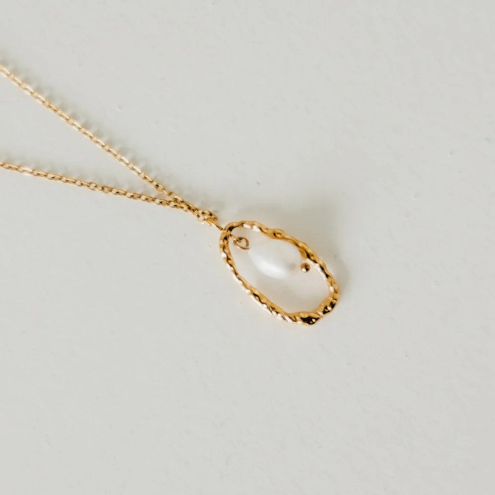Drop Pearl Open Circle Pendant Necklace