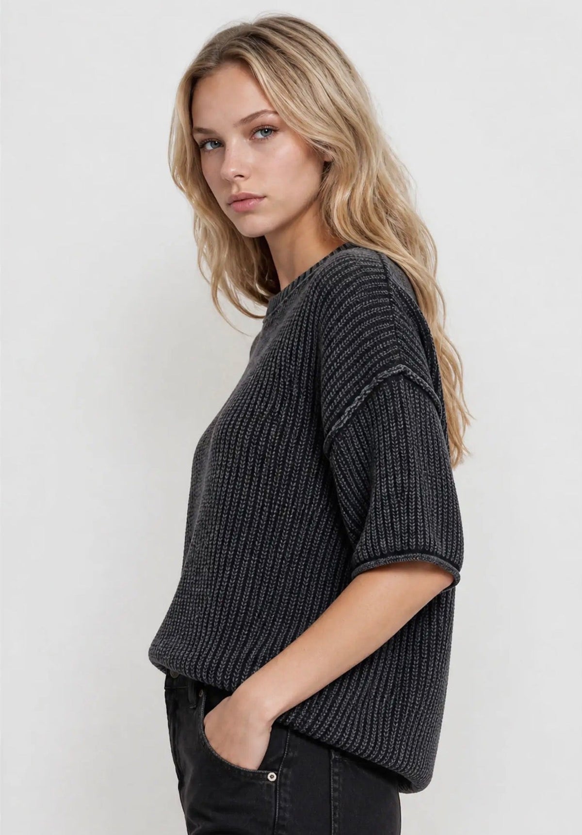 Washed Crew Sweater Vintage Black