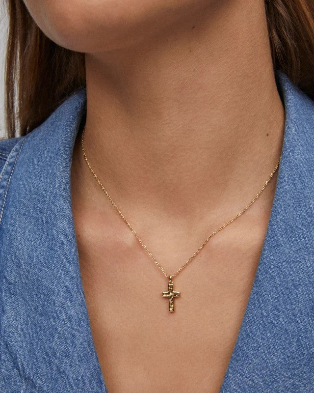 KS CROSS PENDANT NECKLACE GOLD
