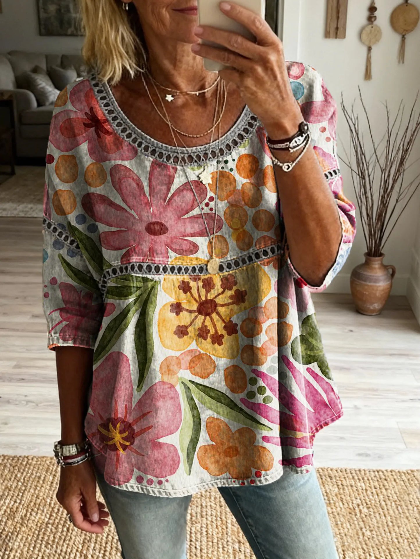 Ethnicity Geometry Bohemian Flowers Women's Vintage Art Print Casual Round Neck Cutout Top