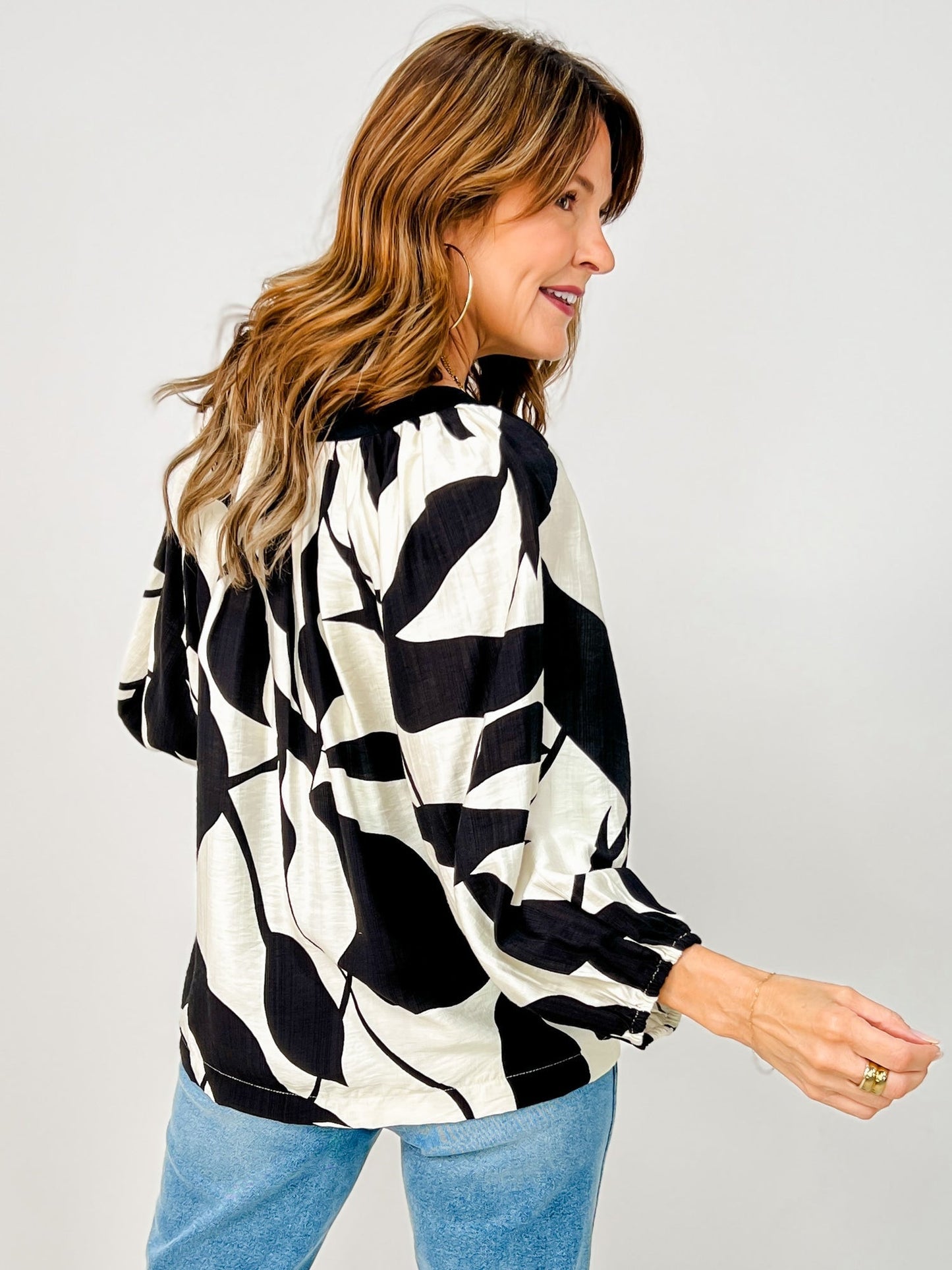 UMGEE Leaf Print Top Black Mix