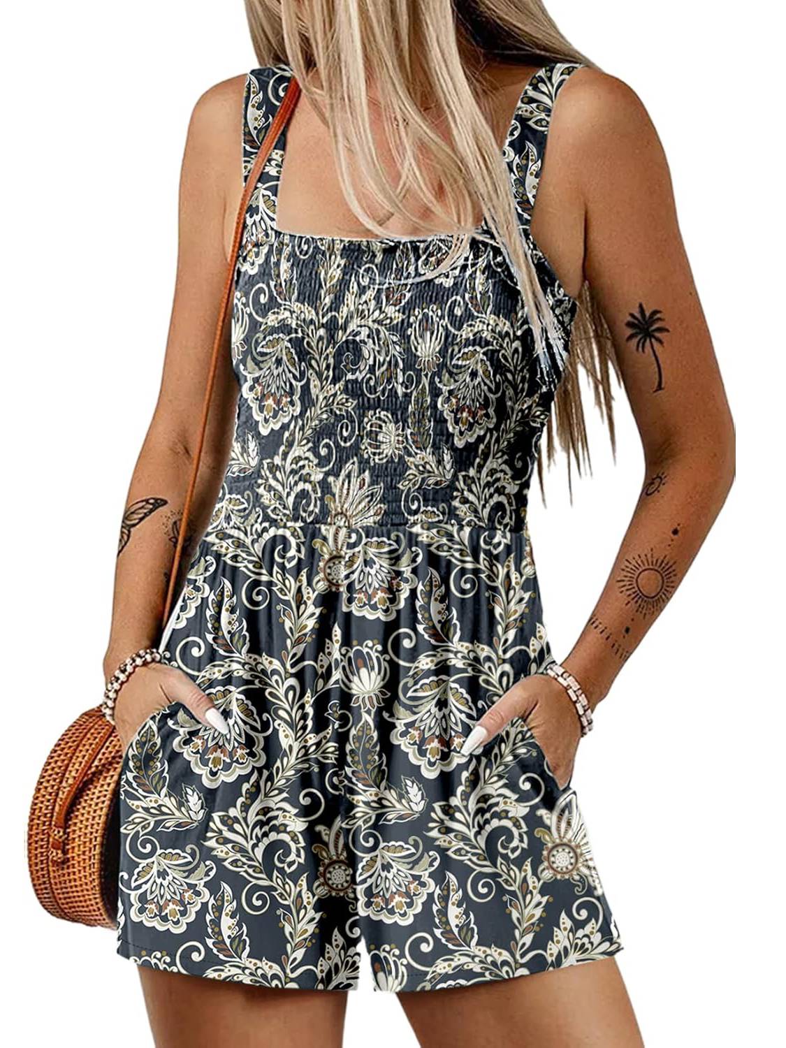 🏝️LAST DAY SALE 50% OFF💃Women's Summer Square Neck Sleeveless Loose Casual Short Smocked Romper