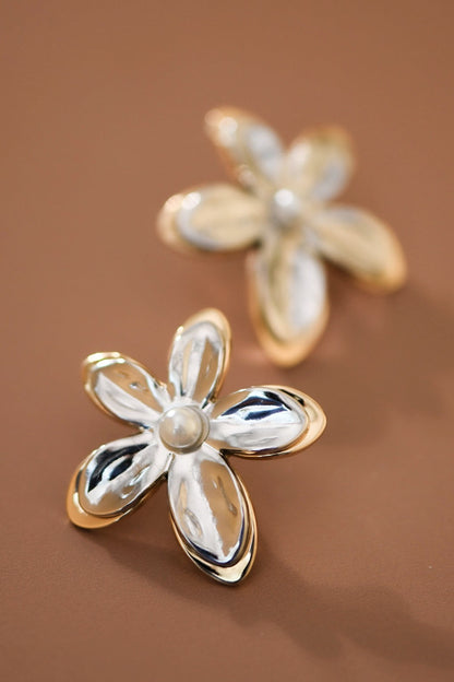 18K Gold Plated S.S. 2 Tone Pearl Flower Stud Earring