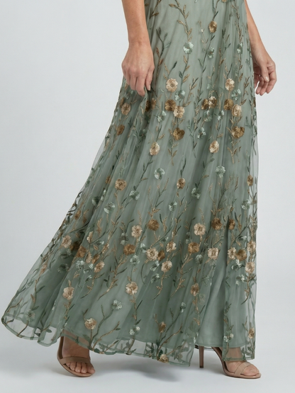 Liorisse - Lightweight Halter Midi Dress
