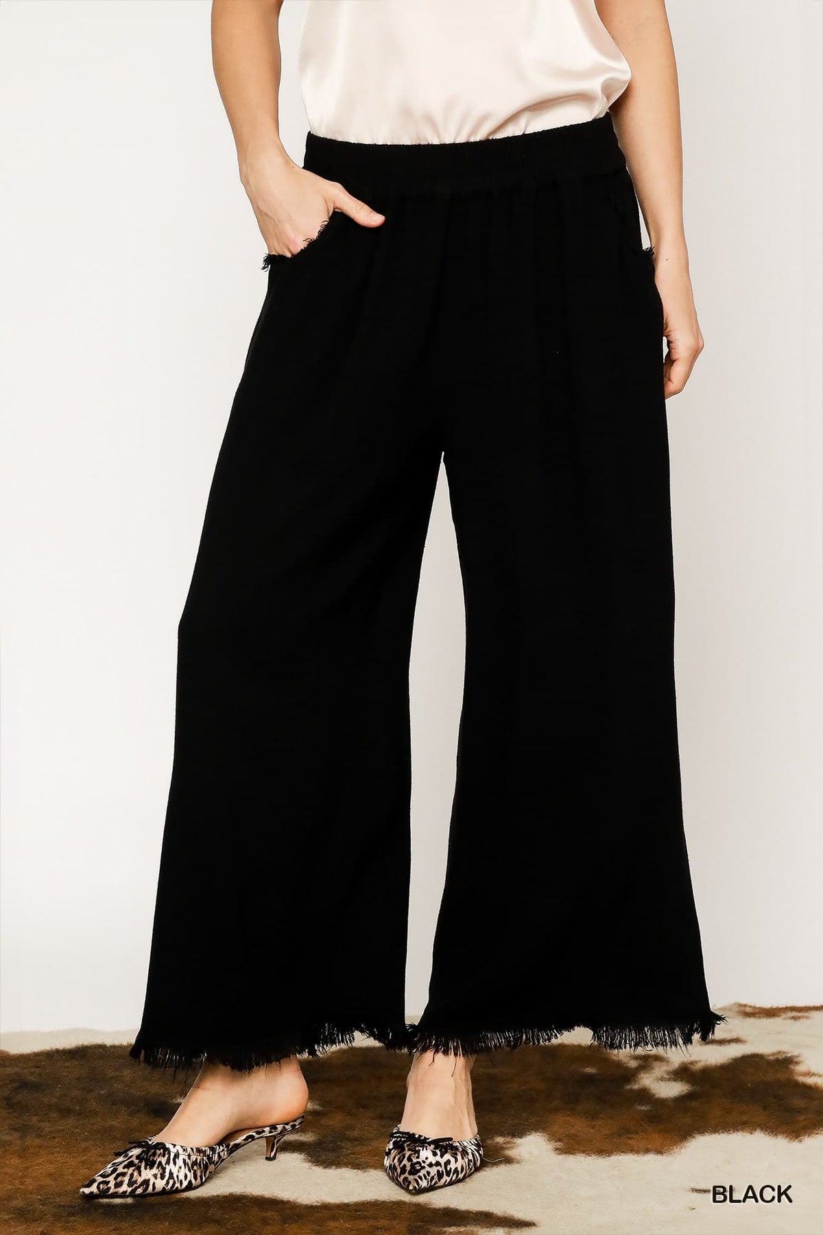UMGEE Black Frayed Hem Wide Leg Pant