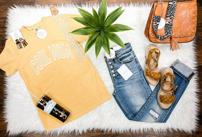 Cool Mom Comfort Colors Tee Citrus