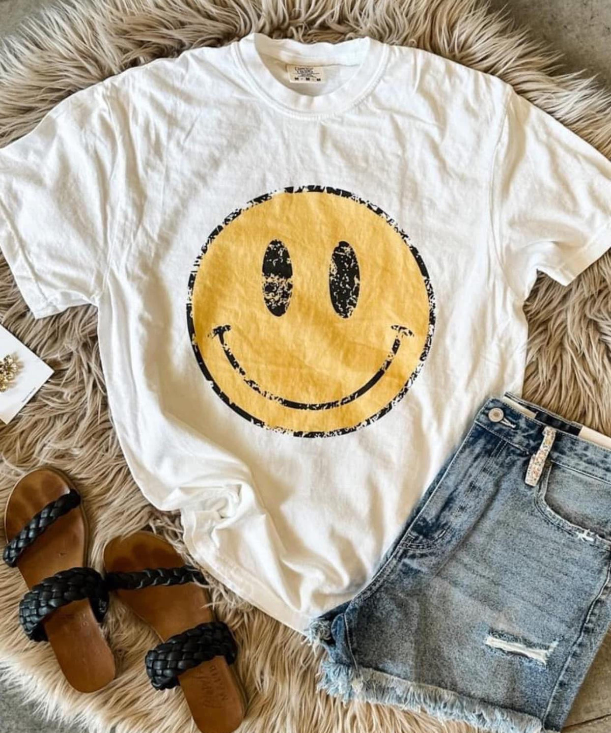 Distressed Smiley Tee Comfort Colors