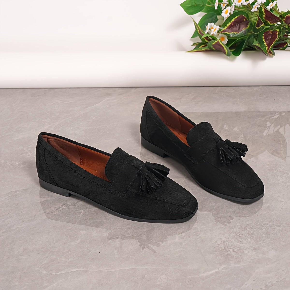 Lorae - Supportive Women's Walking Shoes