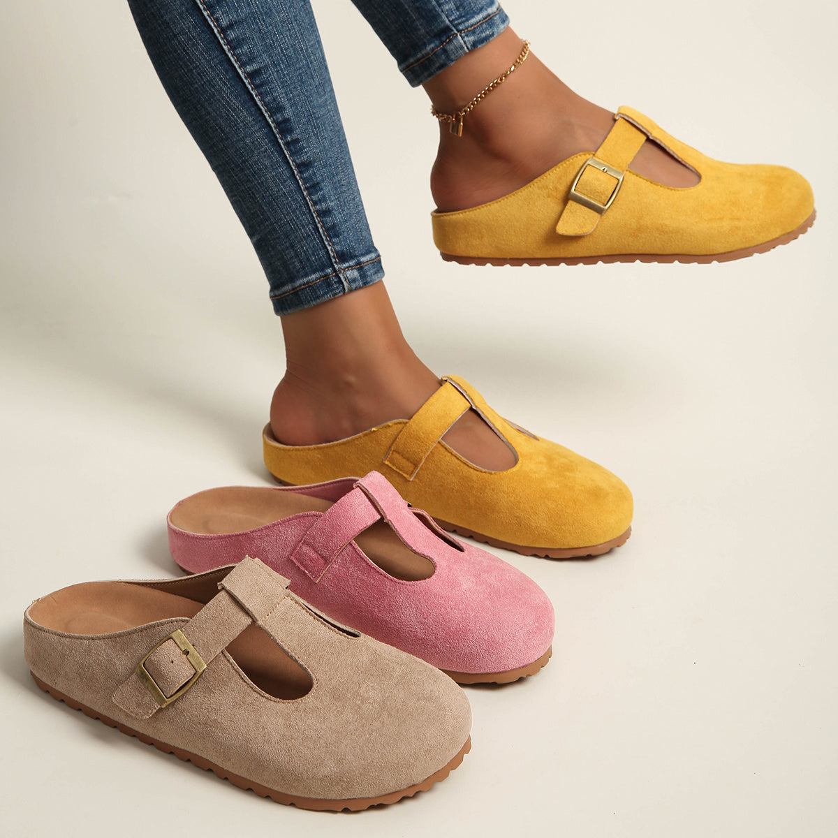 Korae - Buckle T-Strap Clogs
