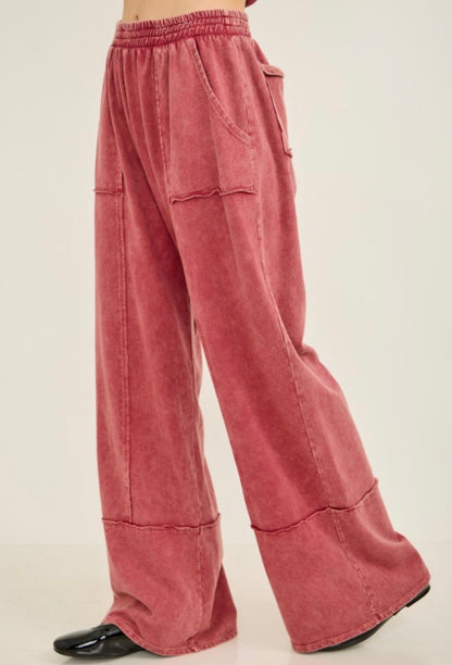 Mineral Washed Everyday Pant Dark Red