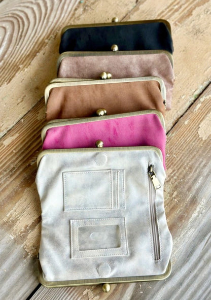 Collette Hobo Style Kiss Lock Wallet