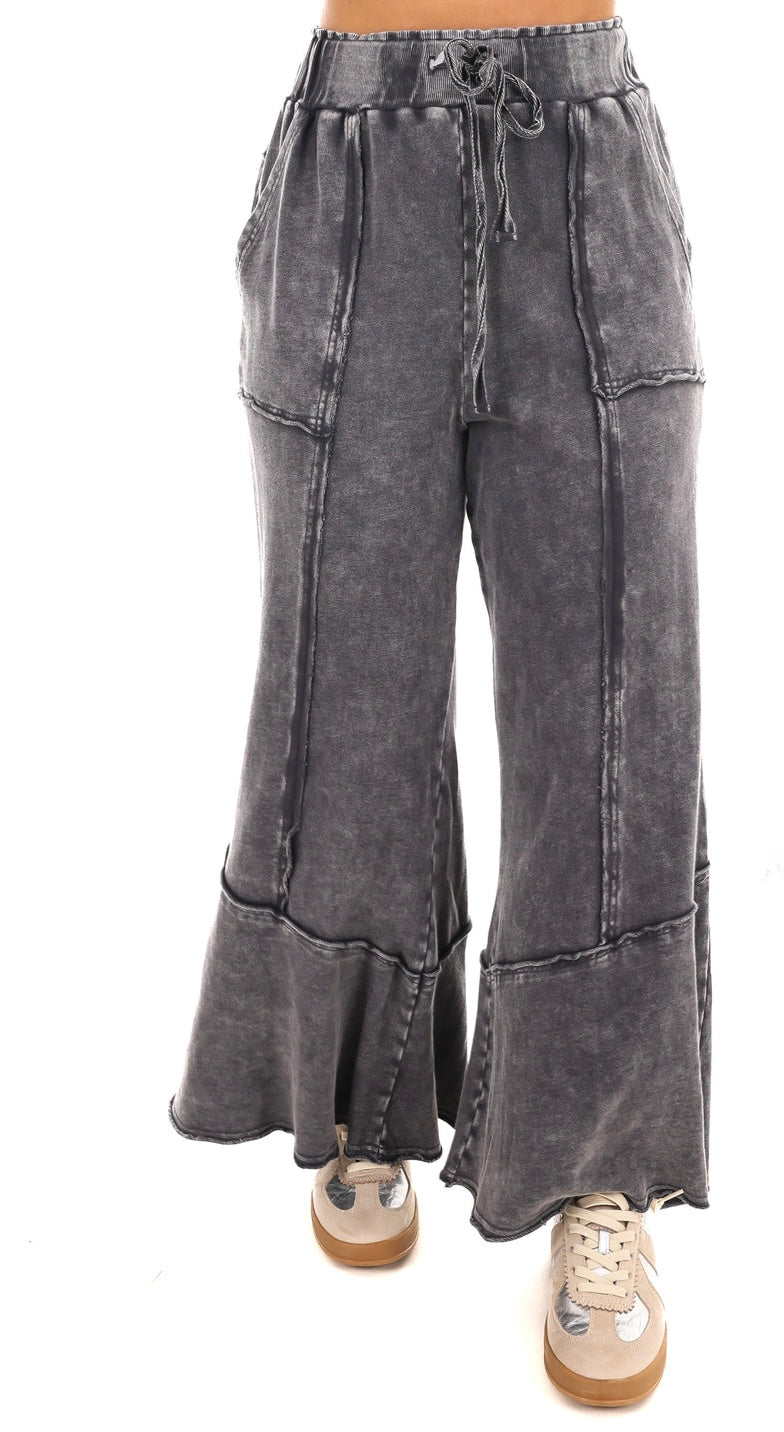 Mineral Wash Wide Leg Crop Pant Black