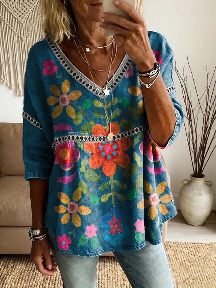 Women's Bohemian Watercolor Floral Art Print V-Neck Lace Shirt