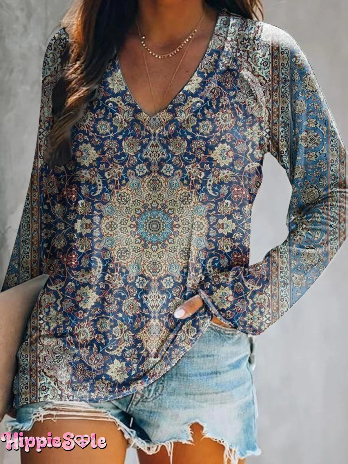Women's Vintage Ethnic Floral Art Print Casual V-neck Long Sleeve T-shirt