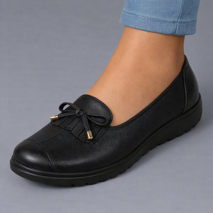 Arvaya - Cushioned Walking Shoes