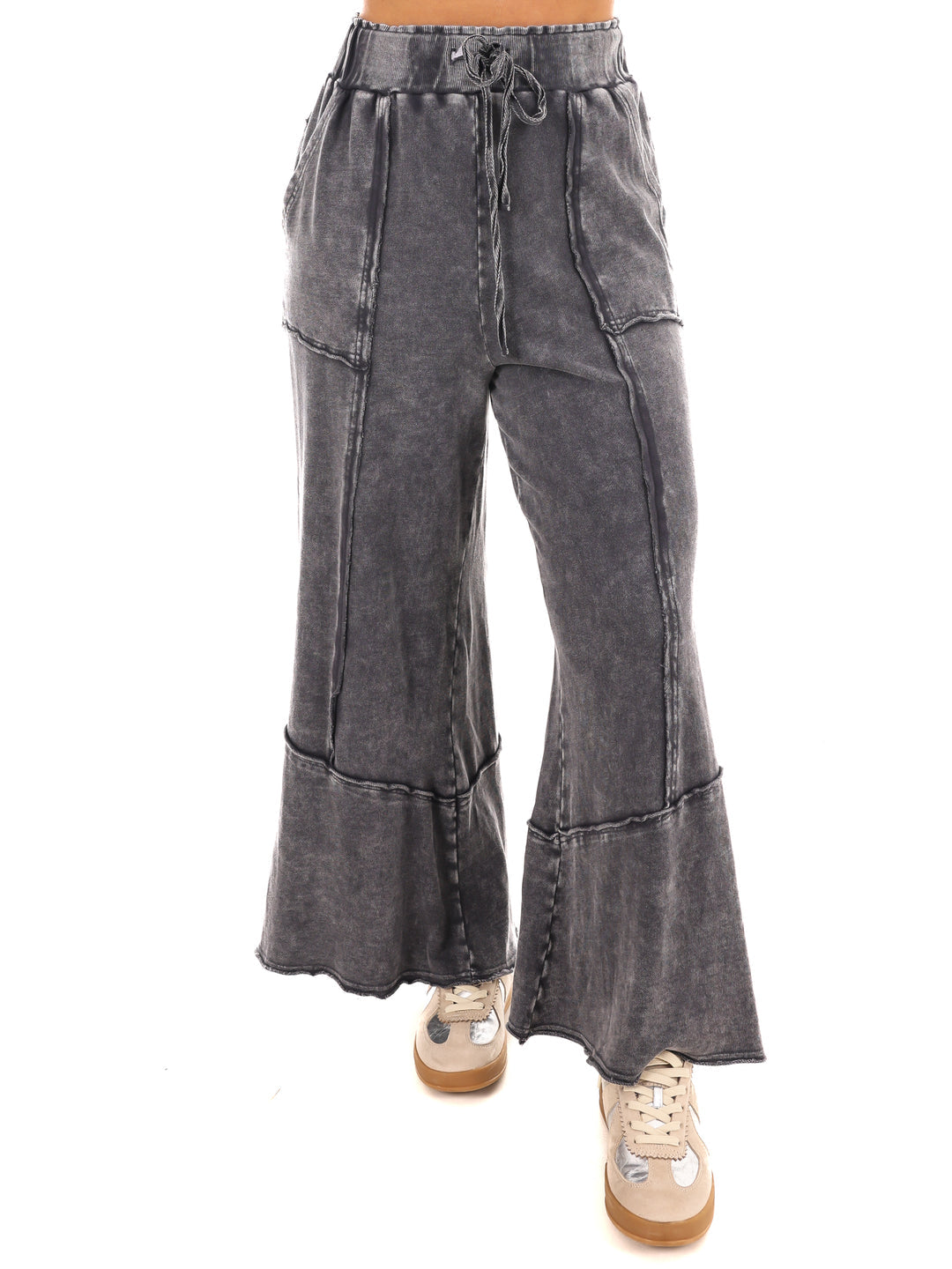 Mineral Wash Wide Leg Crop Pant Black