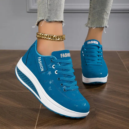Qira - Platform Lace-Up Sneakers