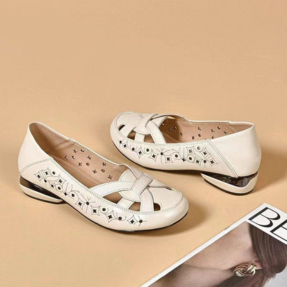Noemi - Cutout Comfort Flats