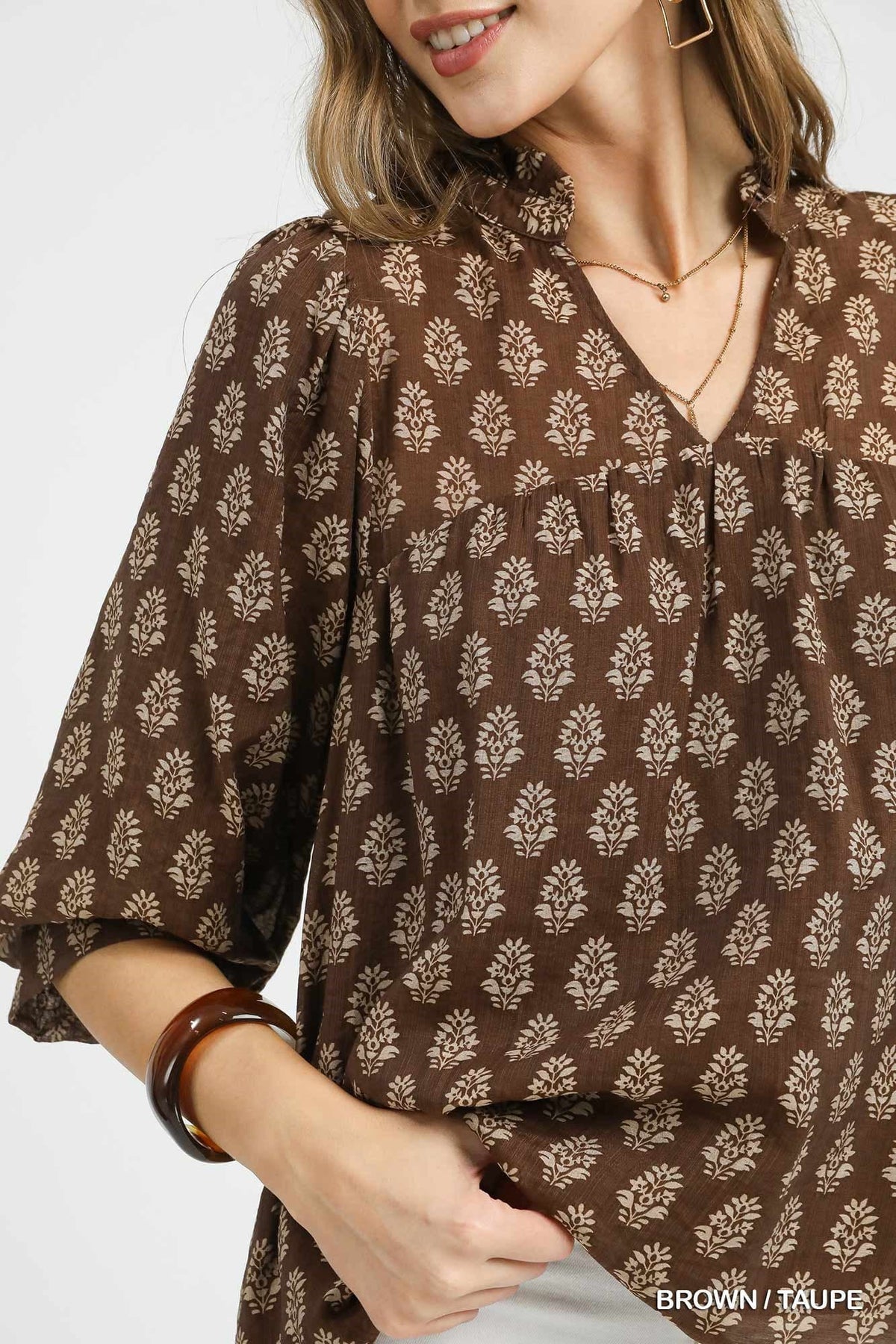 UMGEE Coffee & Cream Floral Top