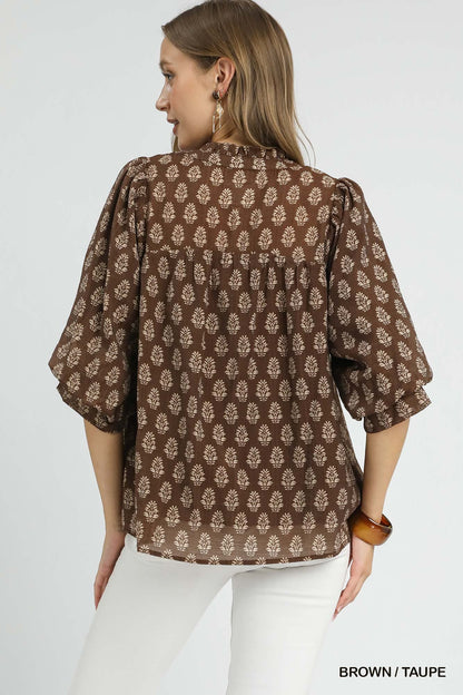 UMGEE Coffee & Cream Floral Top