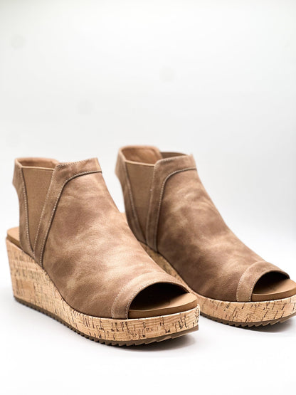 CORKYS Easy Now Taupe Wedge