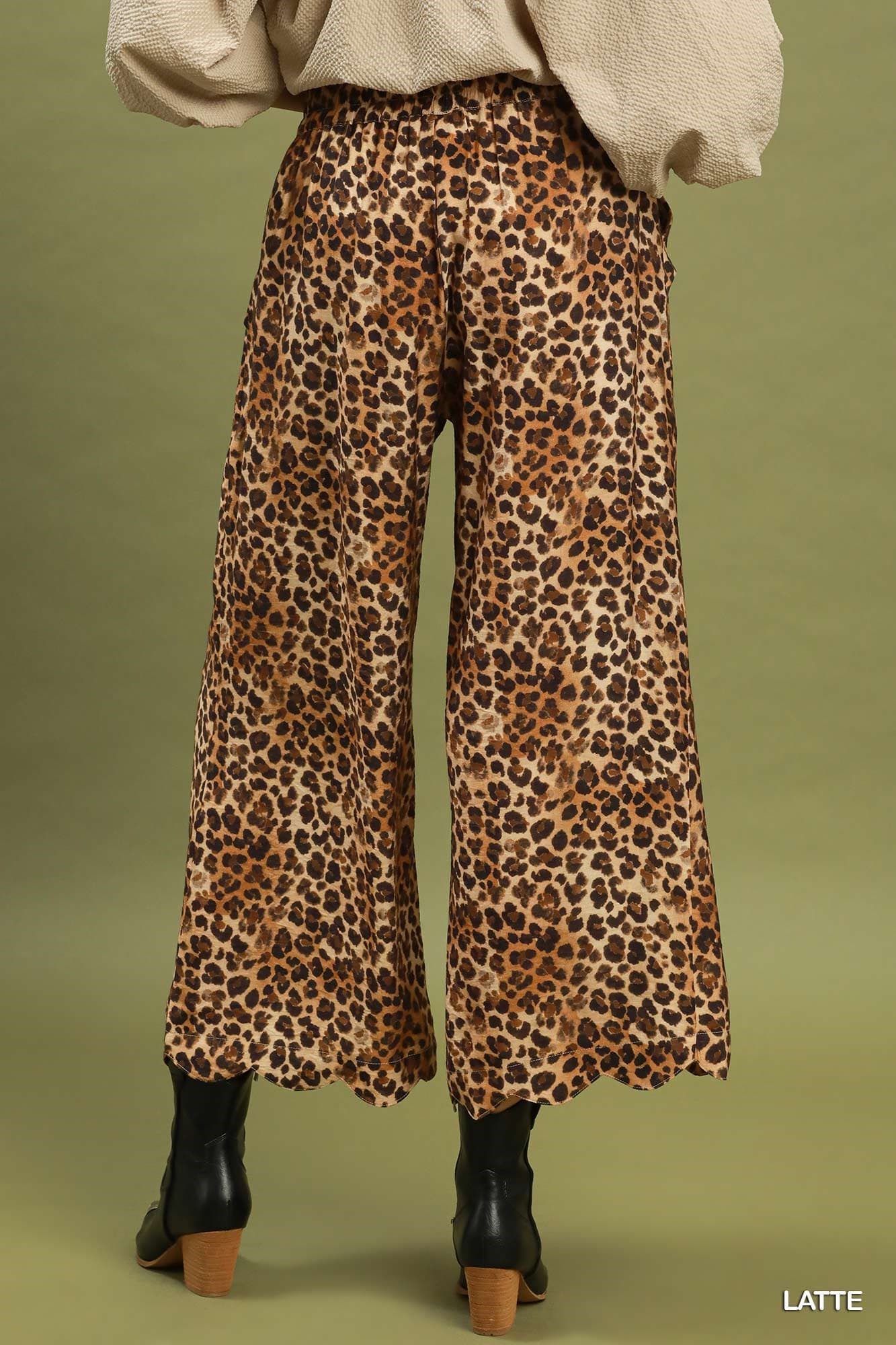 UMGEE Leopard Wide Leg Pant Latte