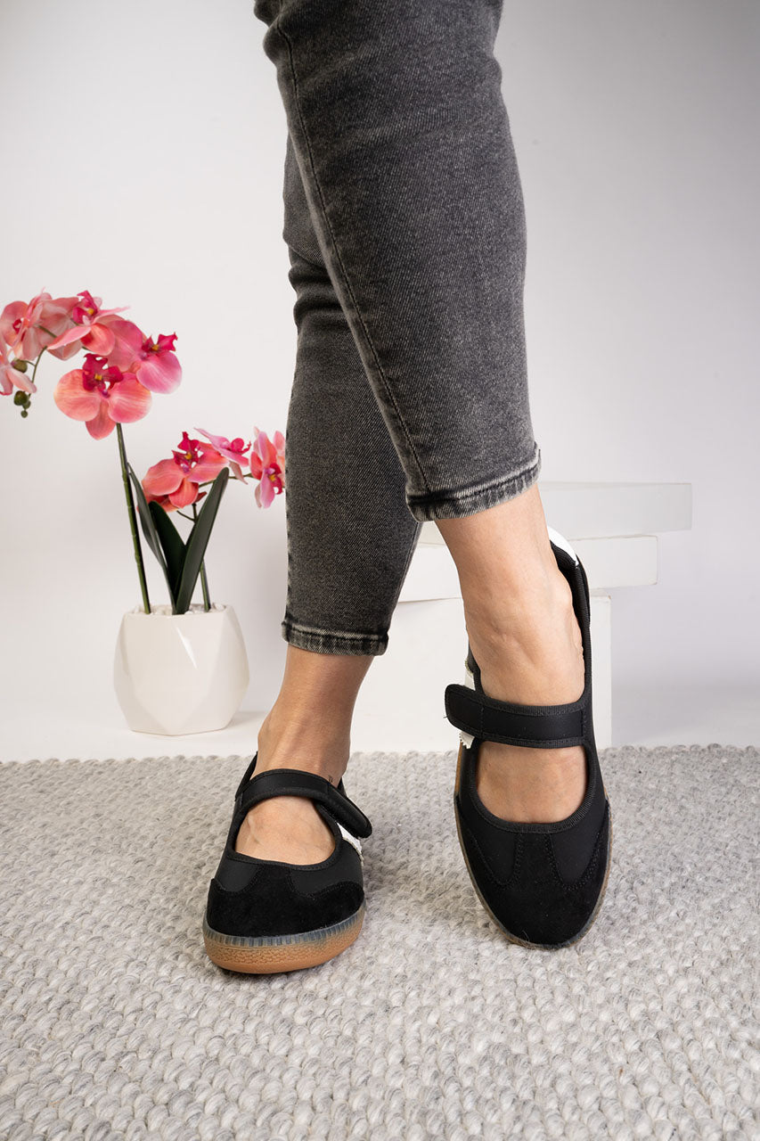 CORKYS Calm Down Mary Jane Sneaker Black