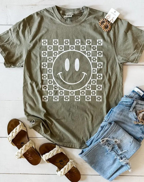 Comfort Colors Checker Flower Smiley Tee