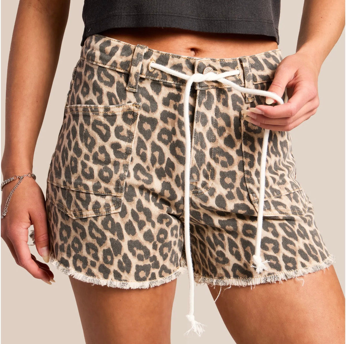 Lovervet Rebecca Leopard Shorts