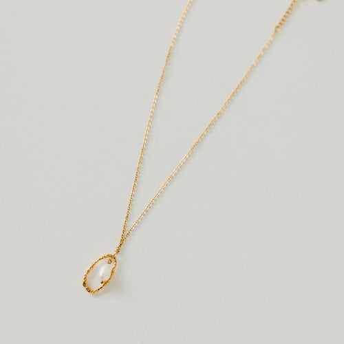 Drop Pearl Open Circle Pendant Necklace