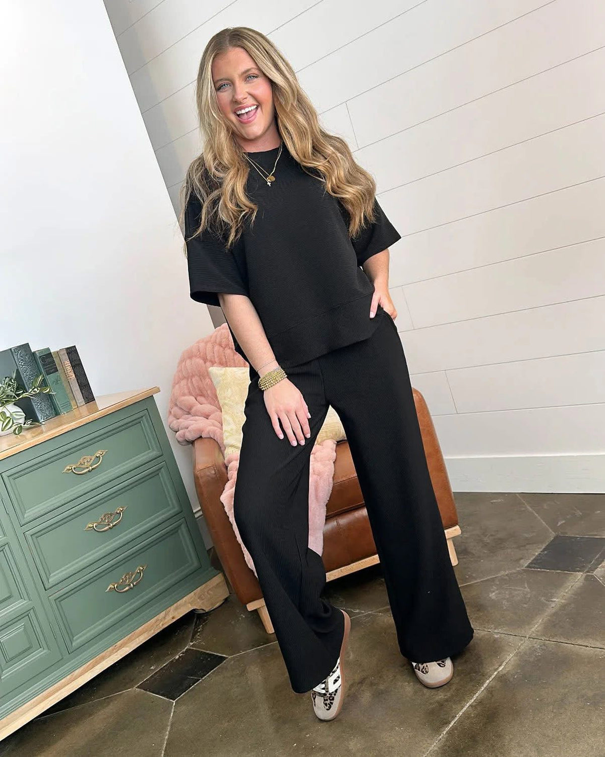 Lounge Around 2PC Set Black