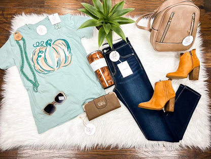 Sage Harvest Pumpkin Tee