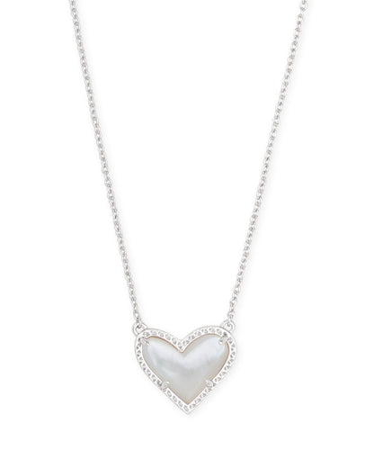 KS ARI HEART SHORT PENDANT NECKLACE SILVER