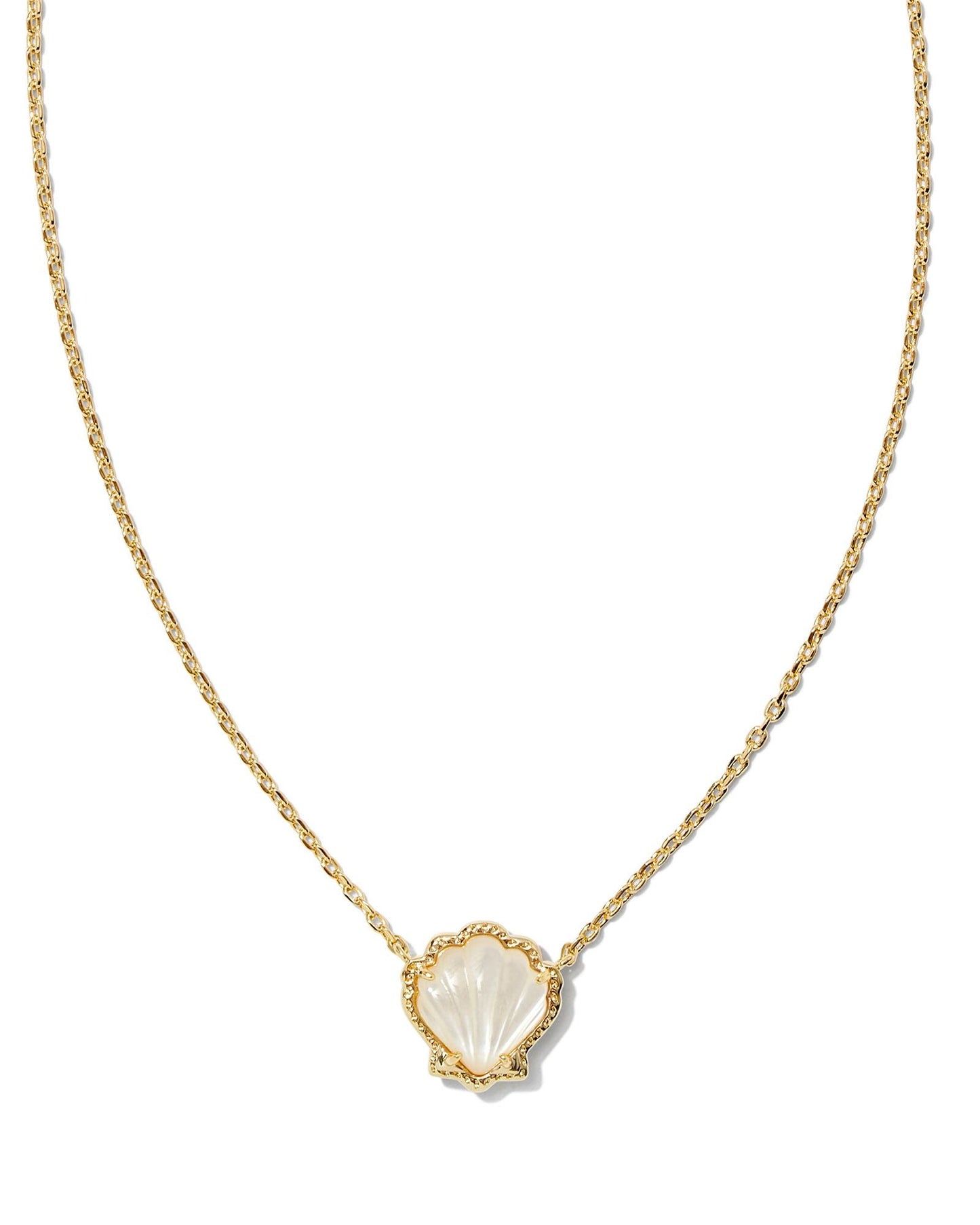 KS BRYNNE SHELL SHORT PENDANT NECKLACE GOLD