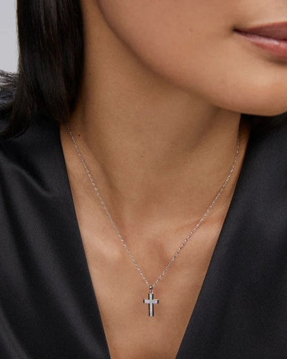 KS CROSS PENDANT NECKLACE SILVER