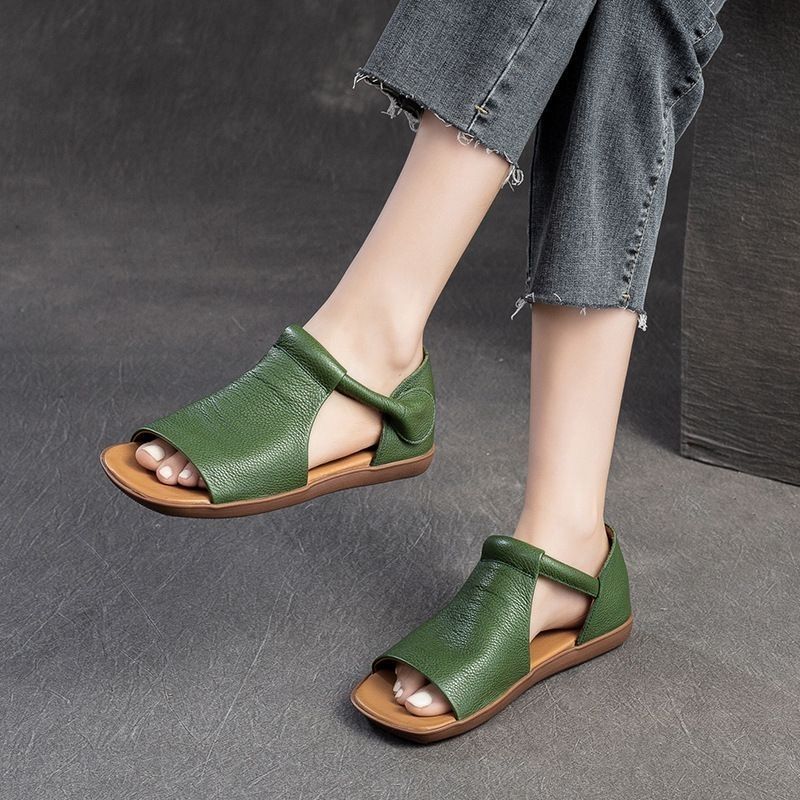 Fiorelle - Textured Open-Toe Sandals