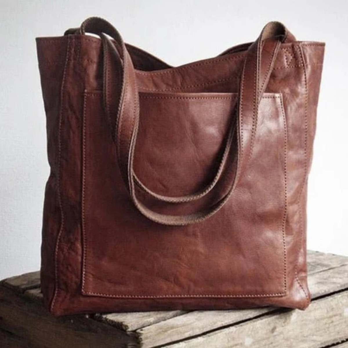 Selira - Structured Crossbody Bag