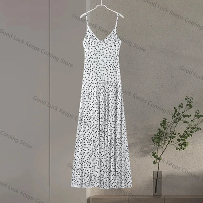 Robe à bretelles à pois chic