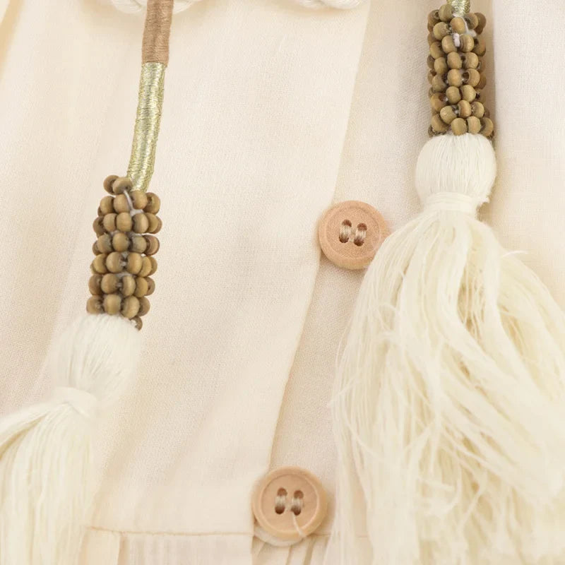 Robe beige bohème brodée