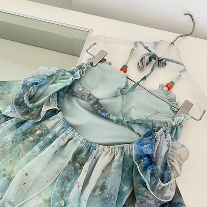 Robe longue chic une invitée de mariage élégante en été