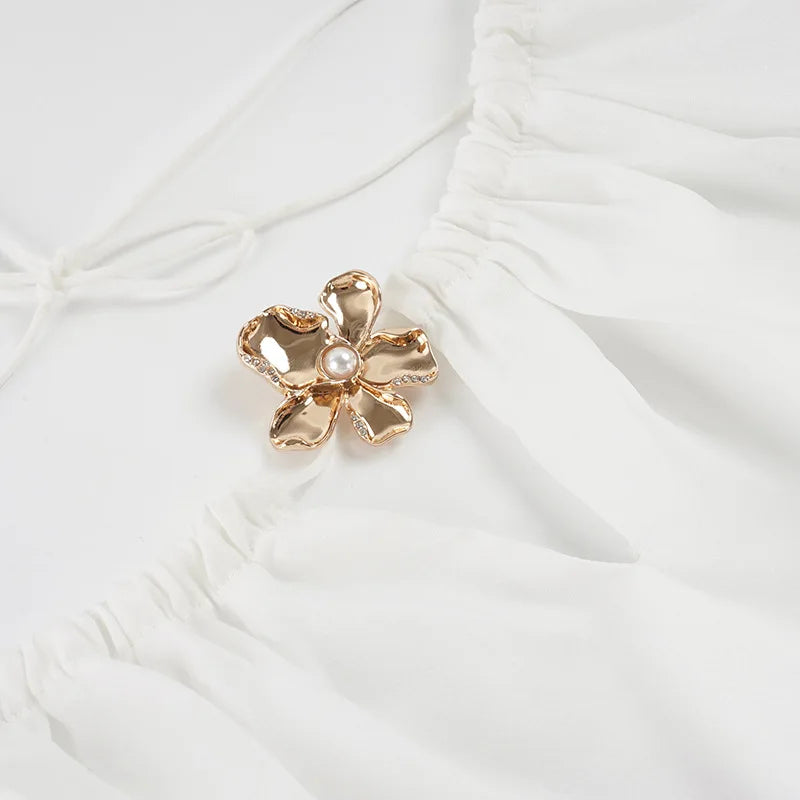 Robe courte blanche pour femme col cou et dos nu