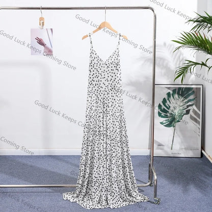 Robe à bretelles à pois chic
