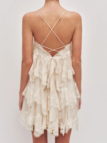 Robe Chic à Volants et Dentelle