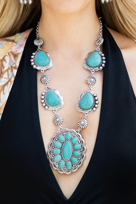 Western Natural Stone Concho Necklace
