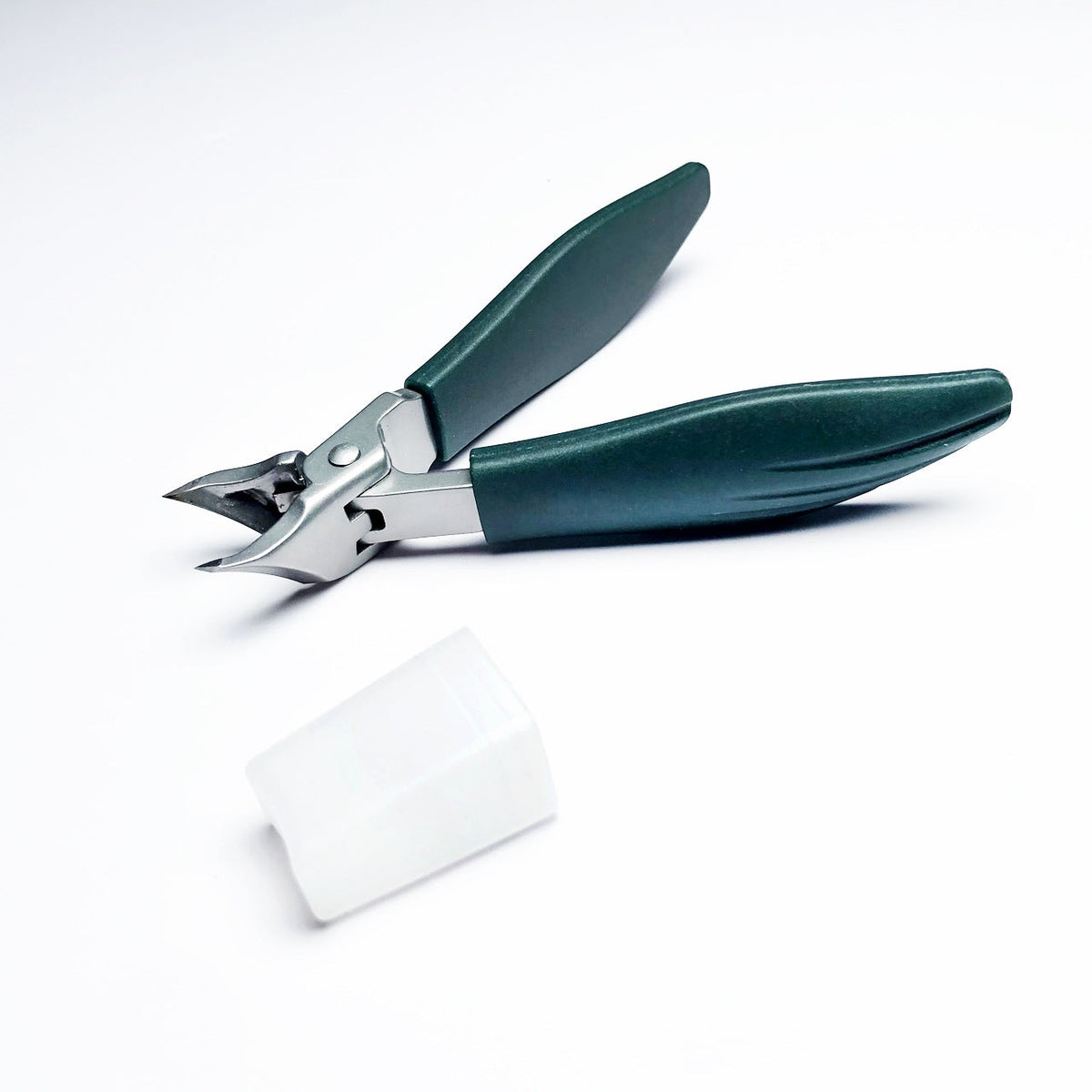 🔥50% OFF Today! Eagle Beak Nail Clippers ✨ Precision Angled Blade for Thick & Ingrown Nails
